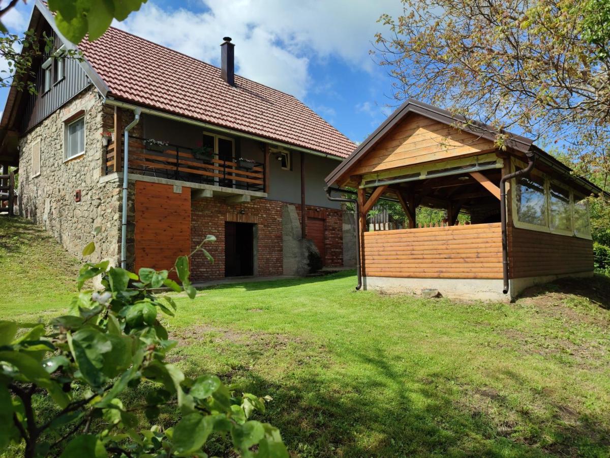 Holiday Home "Sleme" With Jacuzzi, Big Garden And Arbor With Fireplace Skrad Exteriör bild