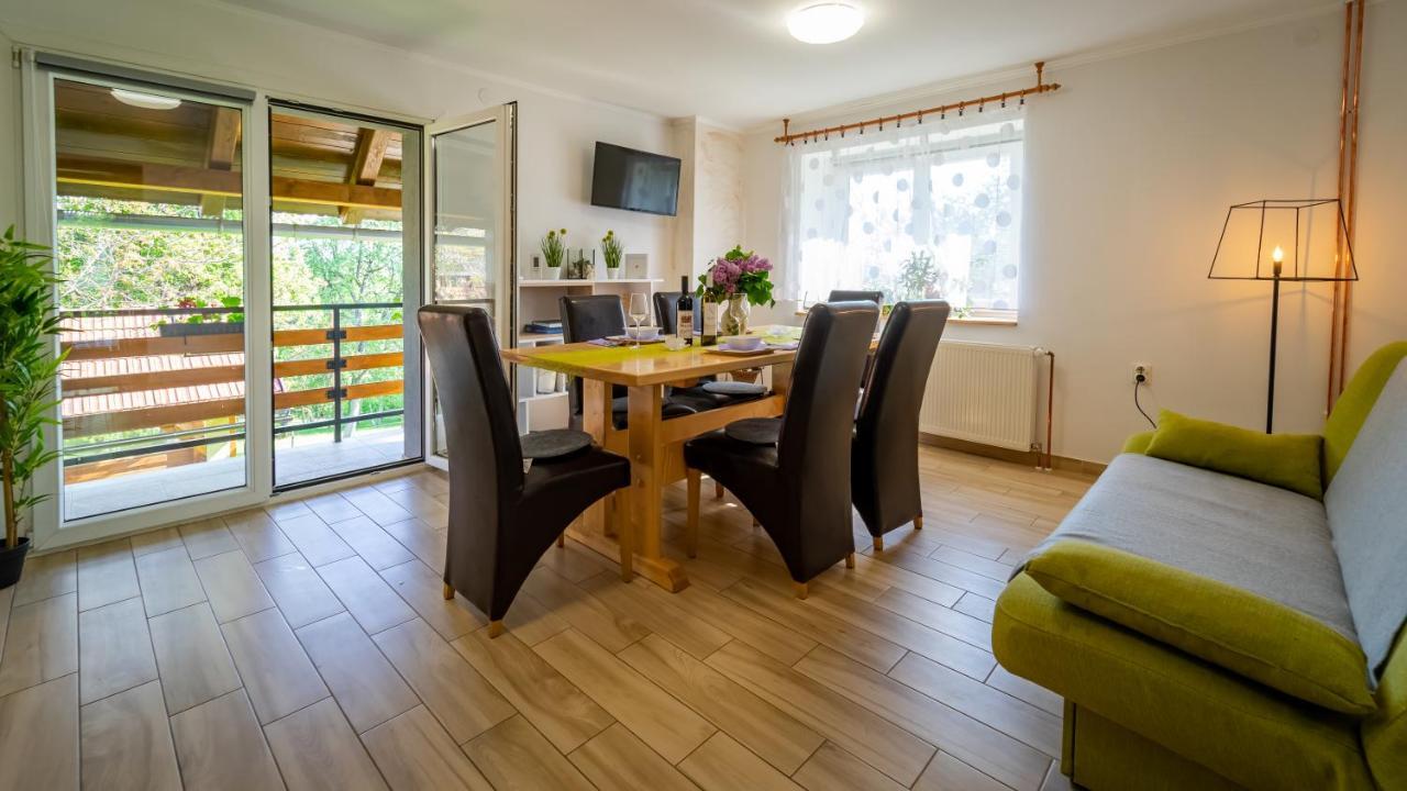 Holiday Home "Sleme" With Jacuzzi, Big Garden And Arbor With Fireplace Skrad Exteriör bild