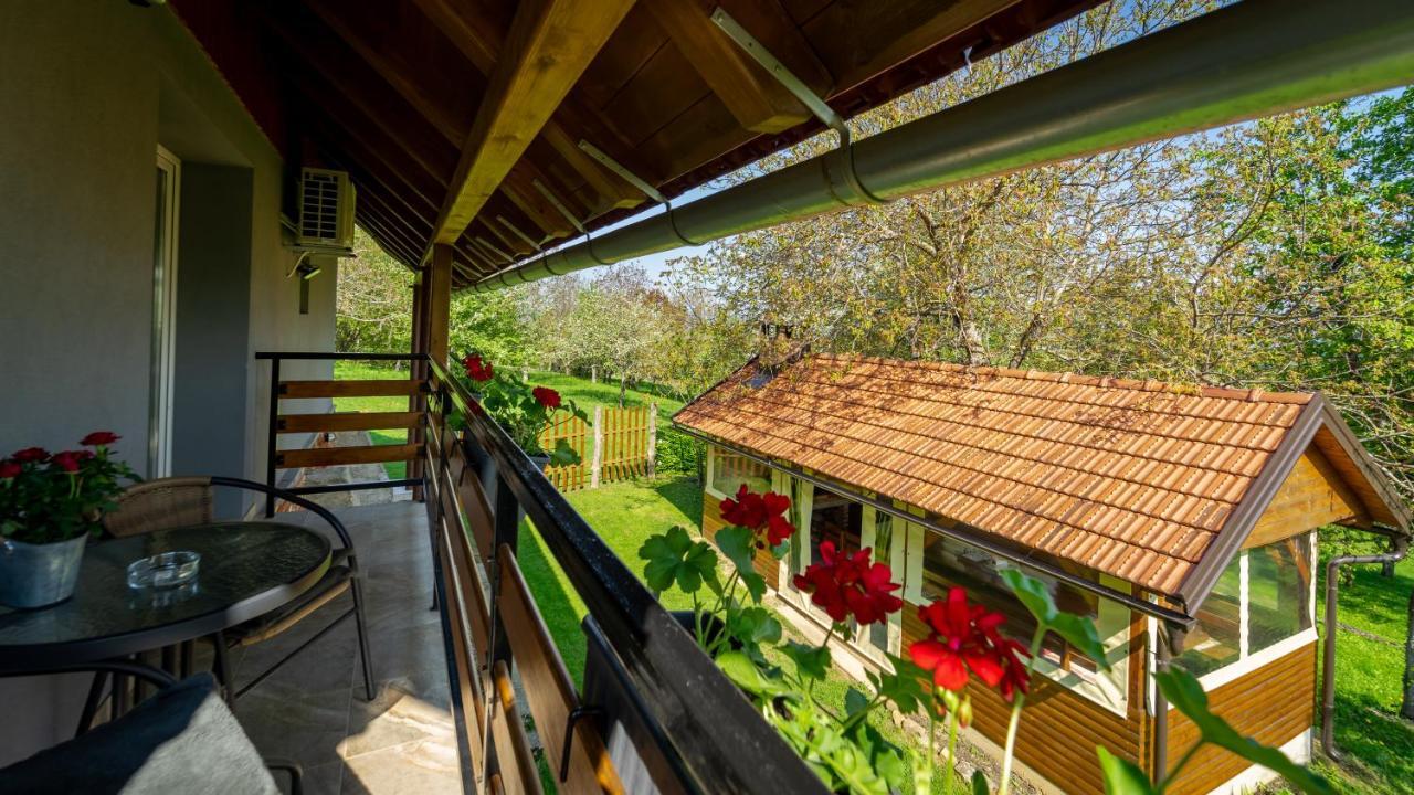 Holiday Home "Sleme" With Jacuzzi, Big Garden And Arbor With Fireplace Skrad Exteriör bild