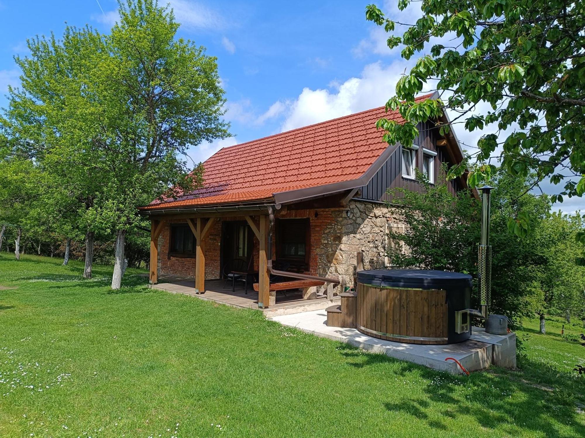 Holiday Home "Sleme" With Jacuzzi, Big Garden And Arbor With Fireplace Skrad Exteriör bild